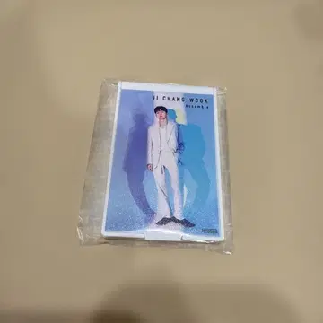 지 창욱 컴팩트 거울