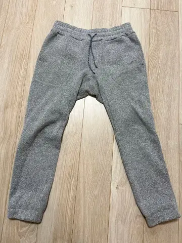 MOUNTAIN EQUIPMENT 그레이 스웨트 팬츠 L 사이즈