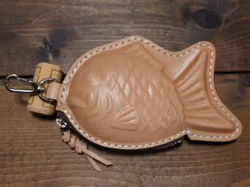 천연 가죽 도미빵 파우치 금속 고리 포함 도치기 가죽 사용