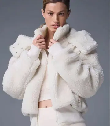 alo Foxy Sherpa 자켓