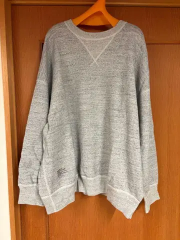 FreshService 그레이 맨투맨 M