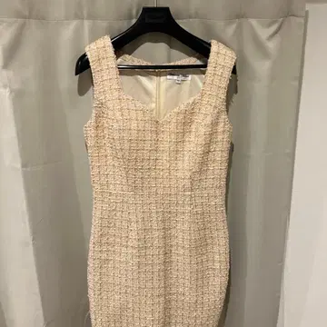 Vanessa Heart 베이지 슬리브리스 원피스 M