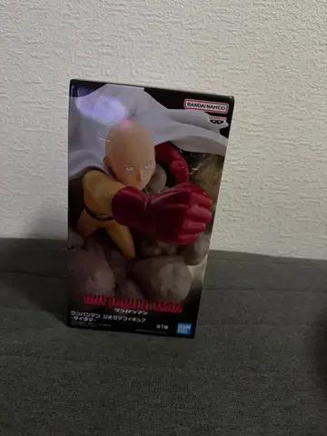 원펀맨 사이타마 피규어