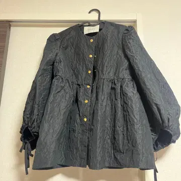 St.cecilia 가리쉬 피넛 블라우스 볼륨