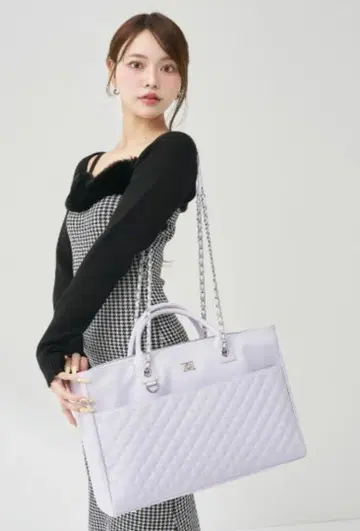 Darich 다리치 DD 퀼팅 와이드 멀티 토트백