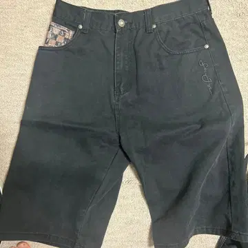 션 존 블랙 체크 무늬 포켓 숏팬츠