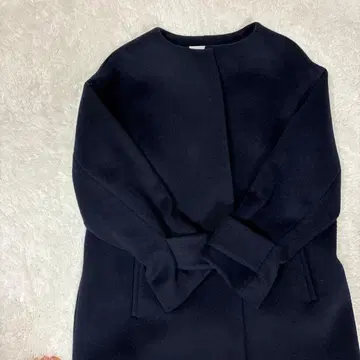 레어! 사이즈 44 그린 라벨 릴랙싱 네이비 롱 코트