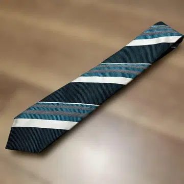 312 SHIPS 스트라이프 디자인 넥타이 다크 그린