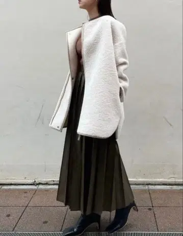 LAGUNAMOON 보아 페이크 무스탕 리버서블 코트 완판템