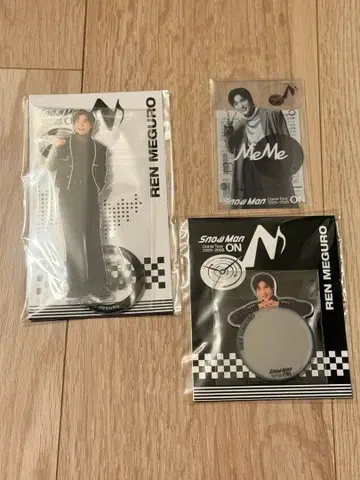 메구로 렌 3종 세트: 아크릴 스탠드, 거울 스티커, 클리어 스티커