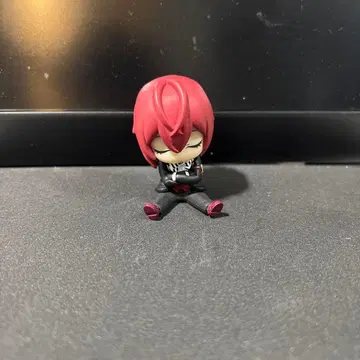 트위스테 어깨 쿵 피규어 리들 로즈 하트 하트라빌 기숙사장