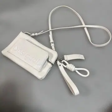 Desigual 화이트 미니 숄더백