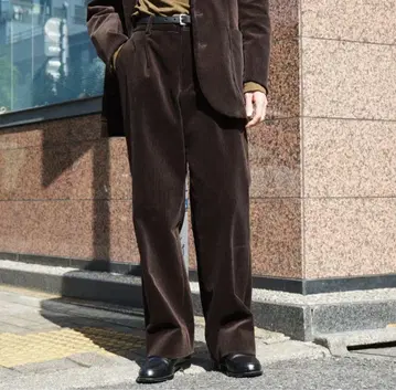 Cale / 8W 고밀도 코듀로이 소재 1턱 팬츠