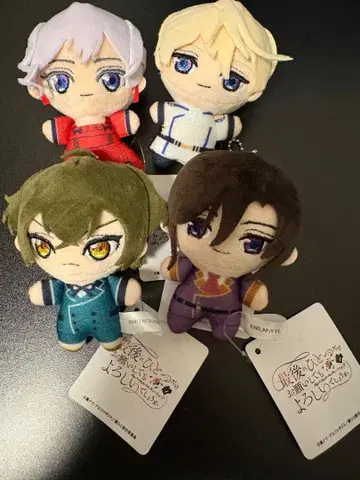 마지막으로 딱 하나만 부탁드려도 될까요? 쁘띠 마스코트 4점