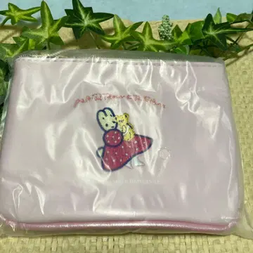 마론크림의 티슈 케이스 포함 파우치