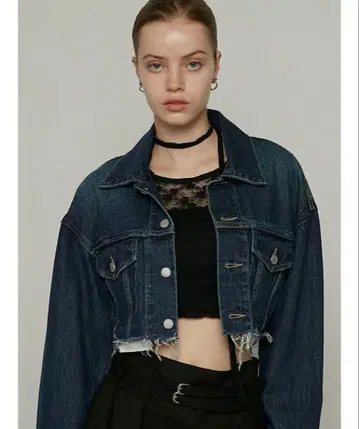 EMODA 컷오프 크롭 데님 자켓
