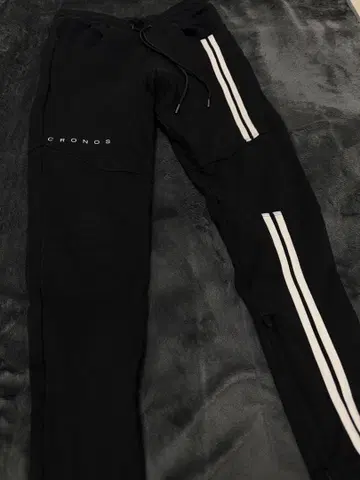 CRONOS 블랙 조거 팬츠 스트라이프