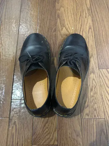 닥터마틴 uk6 약 25cm