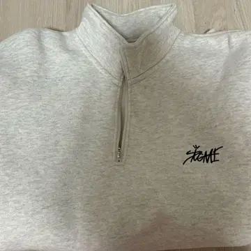 SGNL 태깅 하프 지퍼 (L 사이즈)