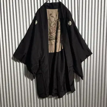 뒤틀린 매력 남자 겉옷 반야와 오키나 노면 블랙 가문 기모노 일본 의류