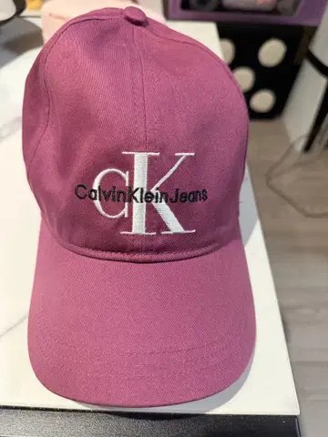 Calvin Klein Jeans 야구 모자 퍼플