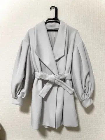 리본 벨트 부착 빅 칼라 볼륨 슬리브 코트 [ ze628 ]