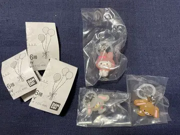 산리오 윳토메지루시 액세서리 마이멜로디, 시로우스기, 쿠로우스기