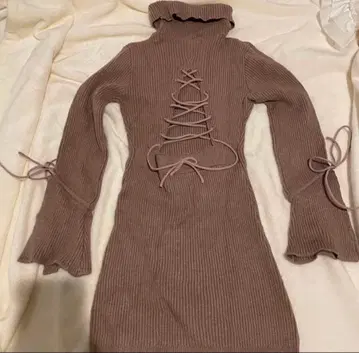 andmary 초기 백리본 니트 미니 원피스