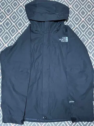 THE NORTH FACE/마운틴 자켓/M 사이즈