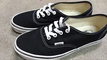 VANS 블랙 캔버스 스니커즈