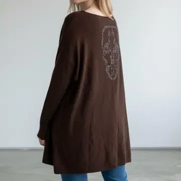 568네@ THOMAS WYLDE 캐시미어 100 스컬 니트 브라운