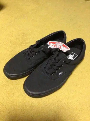 VANS 에라 스니커즈 새상품 26cm