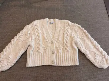 ZARA 아이보리 케이블 니트 가디건