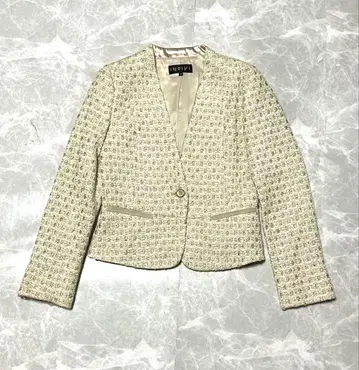 새상품급 INDIVI 트위드 노카라 자켓 36 베이지 일본제