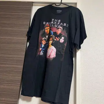 블레이크 퍼스트 클럽 T셔츠