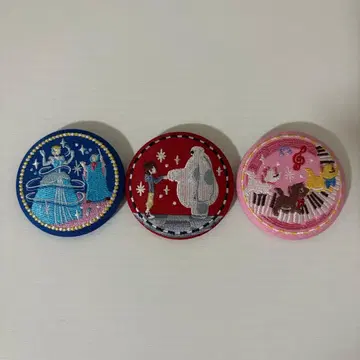 Biscuits 2 자수 캔뱃지 베이맥스 신데렐라 오샤레캣