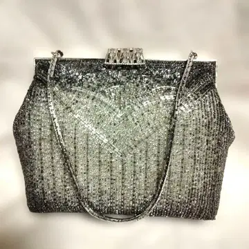 실버 비즈 장식 백