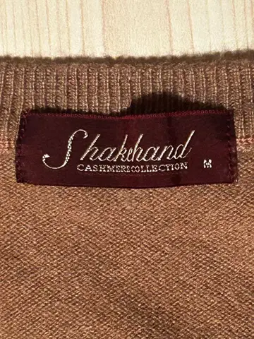 Shakhand 캐시미어 100% V넥 니트 스웨터