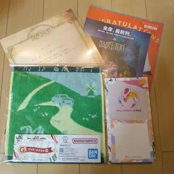 Mrs. GREEN APPLE 제일복권 & 라이브 배포품