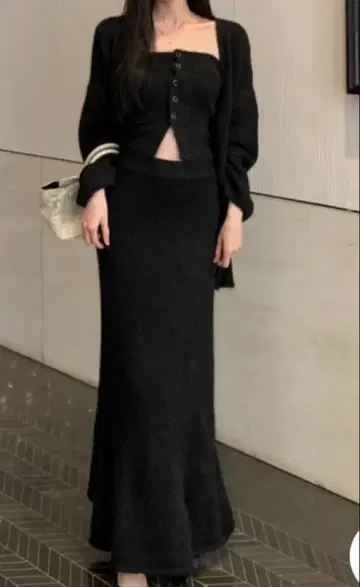 셋업 니트 뷔스티에 + 니트 가디건 + 니트 스커트