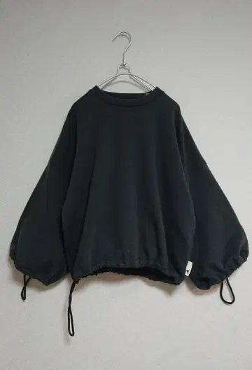 adidas / 아디다스 밑단 소매 드로 코드 와이드 실루엣 맨투맨