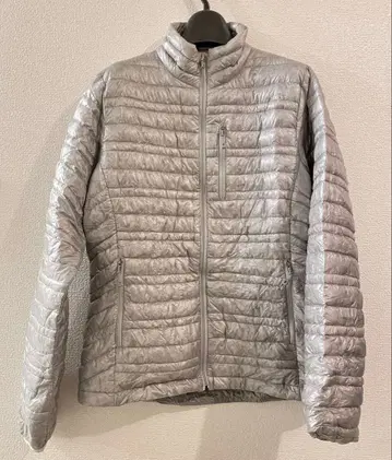 [ 새상품급 ] patagonia ULTRA LIGHT DOWN 실버 S