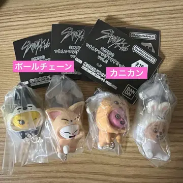 스키즈 skzoo 집게로 연결하는 마스코트 4종