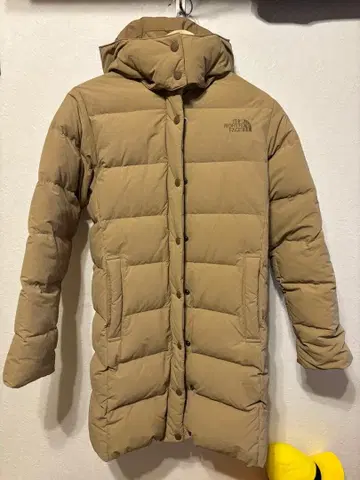 THE NORTH FACE 후드 부착 롱 코트 베이지