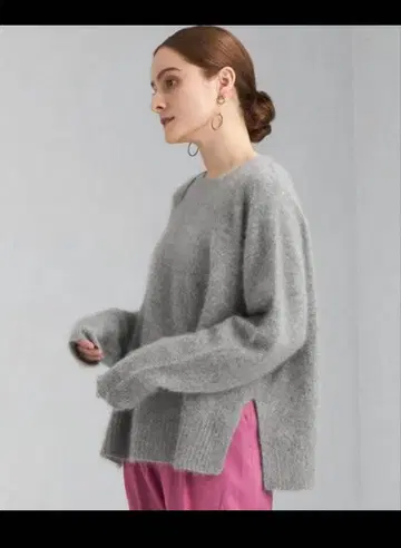 UNITED ARROWS 헤어리 기모 플러피 니트 루즈핏 2벌