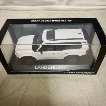 도요타 랜드크루저 250 미니카 화이트