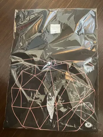 키쿠치 모모코 론t 레어 미사용 새상품 M사이즈