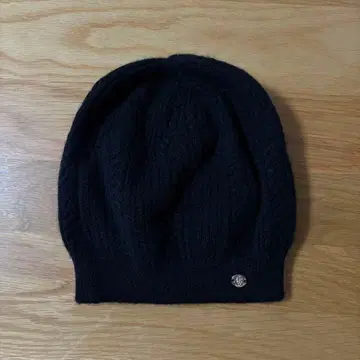 [ 새상품급 ] 헬렌 카민스키 니트 모자 Selby 셀비