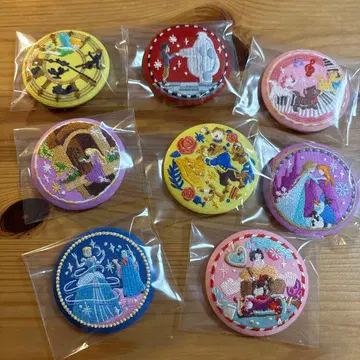 디즈니 자수 캔뱃지 8개 세트