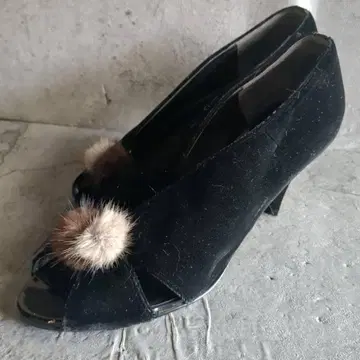 [ UNTITLED ] 6780 (23) 블랙 오픈토 펌프스